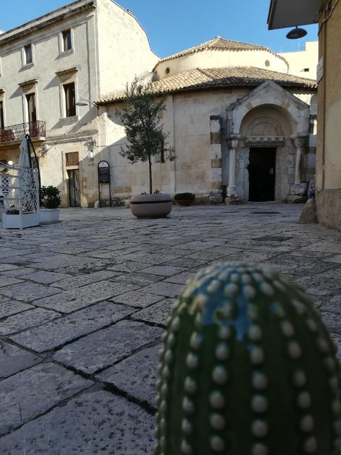 Metro Casa Vacanze Brindisi Buitenkant foto