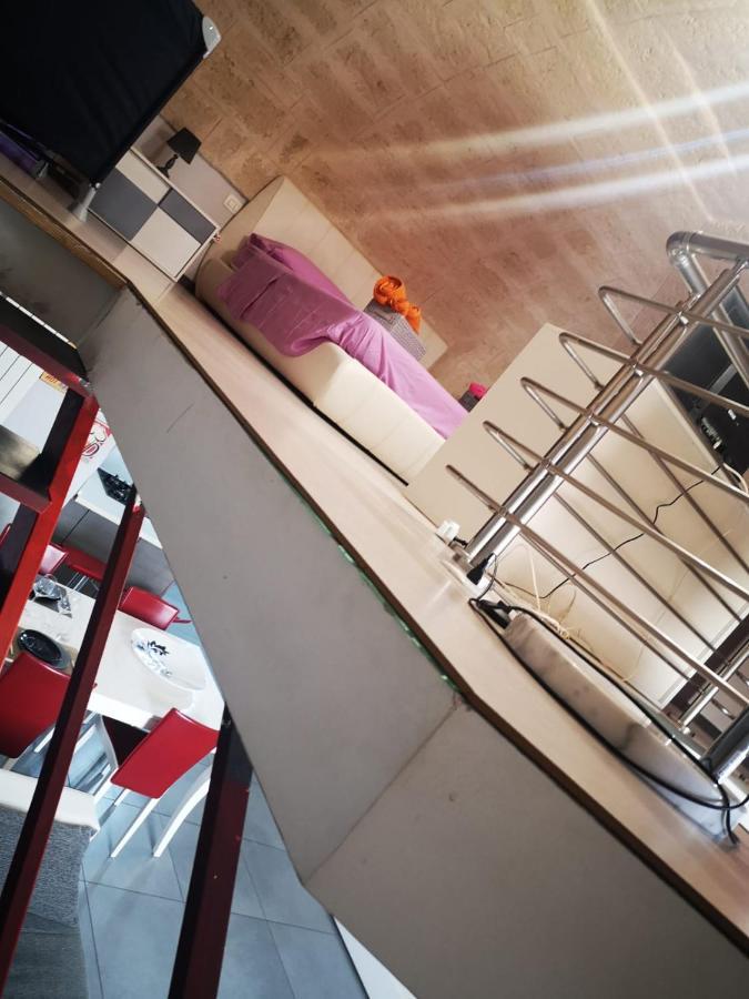 Metro Casa Vacanze Brindisi Buitenkant foto